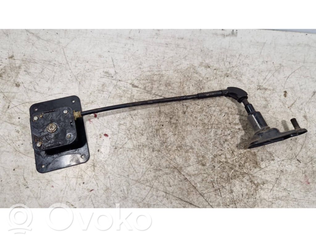 Spare wheel mounting bracket   GLCRB,GNGMA