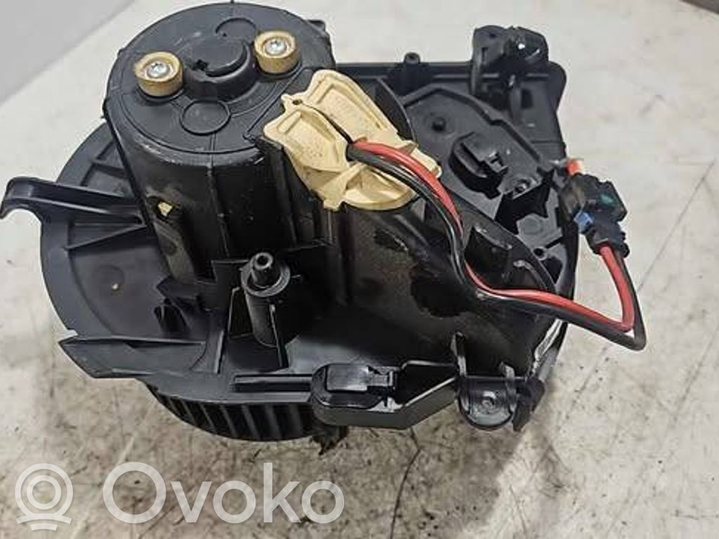 Mazā radiatora ventilators   5E7430000,5289050584,50584,5E7428400,5F2028400