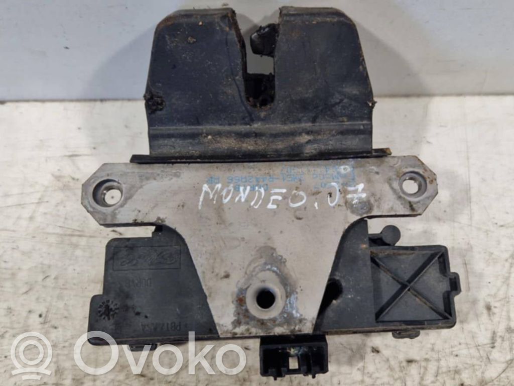 Ford Mondeo MK IV Bagažinės spyna 