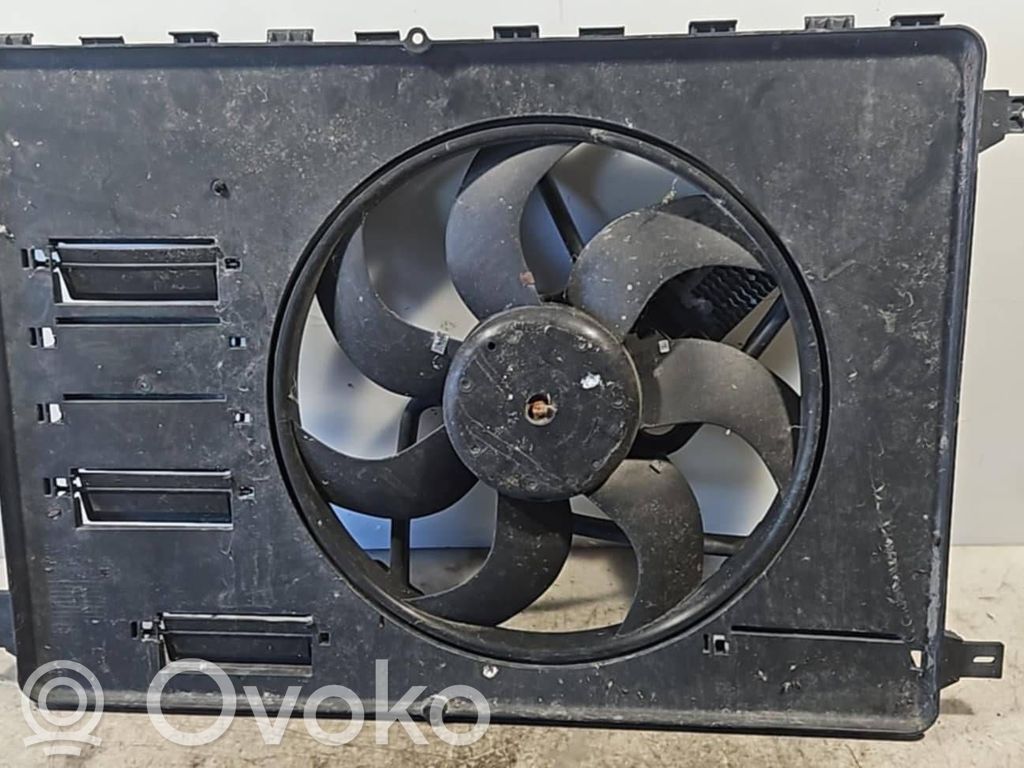 Ford Focus C-MAX Elektrisks radiatoru ventilators 