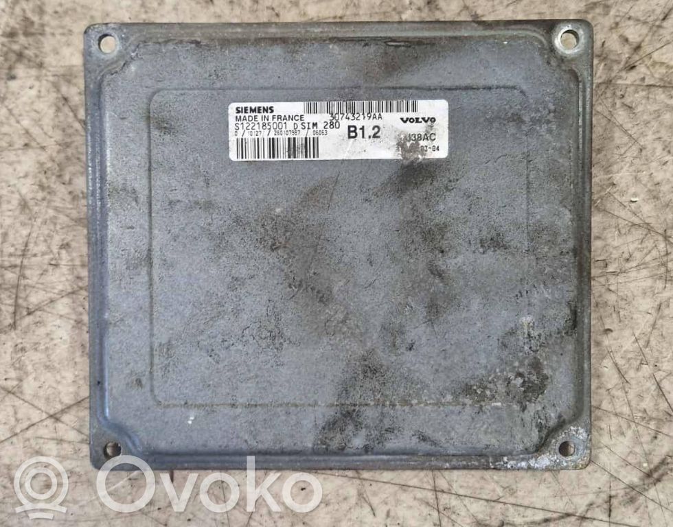 Engine control unit/module   S122185001,30743219AA