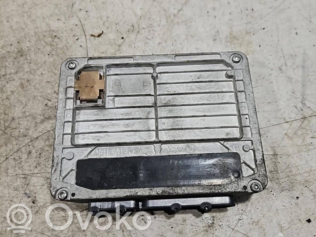 Engine control unit/module   06A906019BS,5WP4451