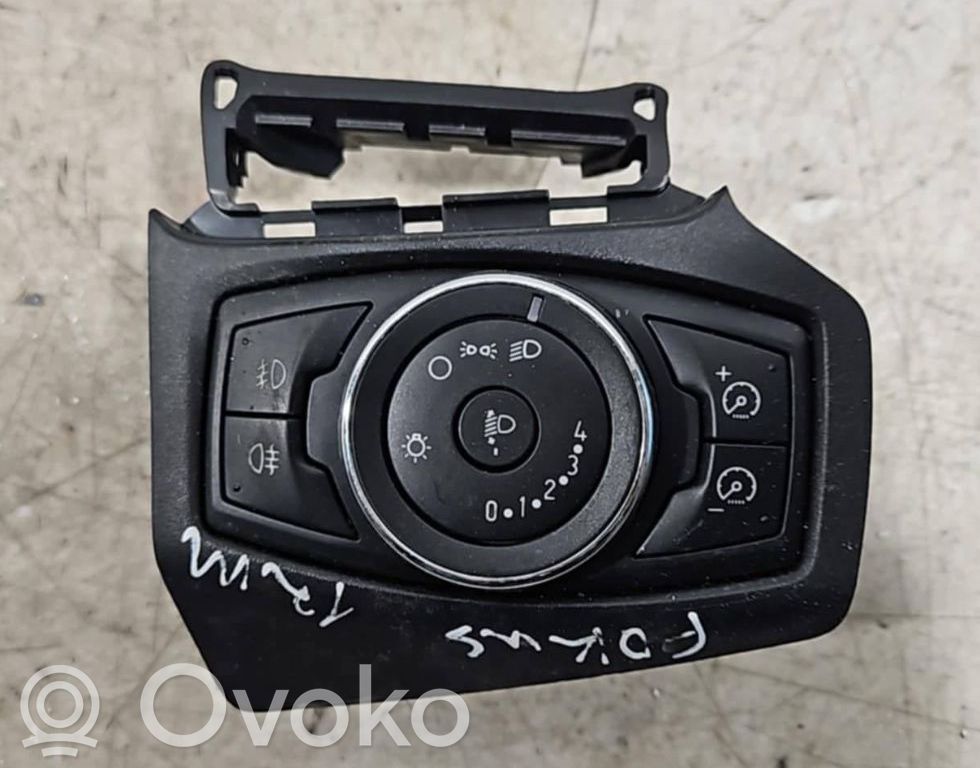 Ford Focus Light switch 