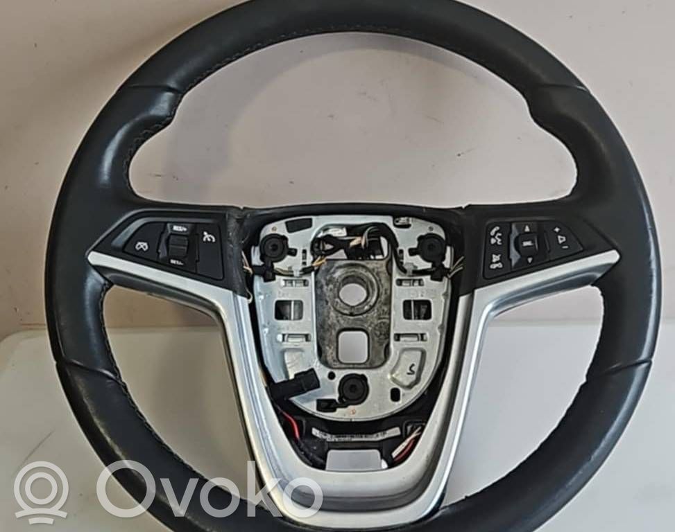 Opel Astra J Volante 