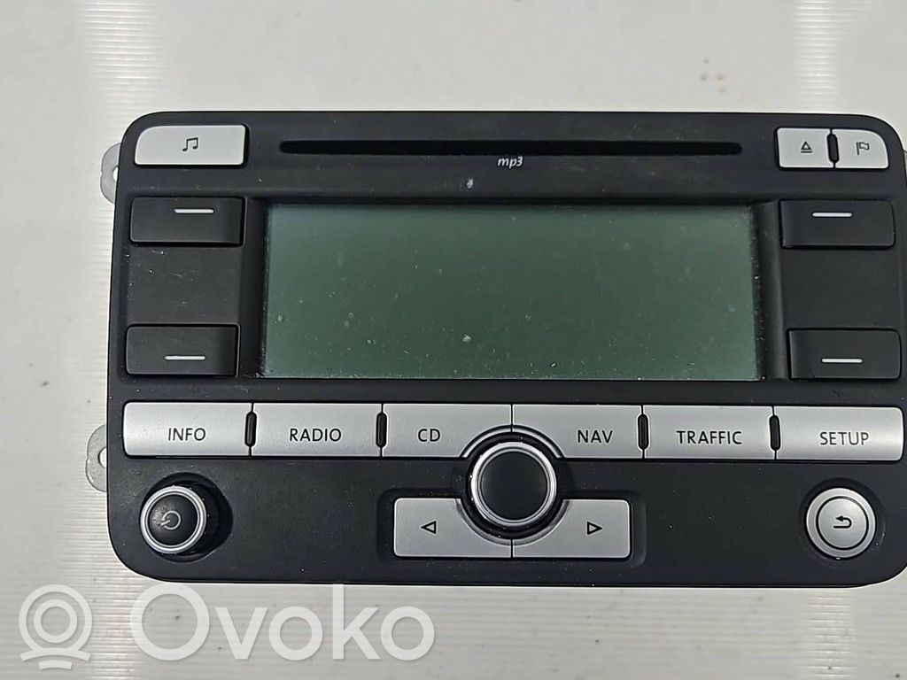 Volkswagen Golf V Panel / Radioodtwarzacz CD/DVD/GPS 