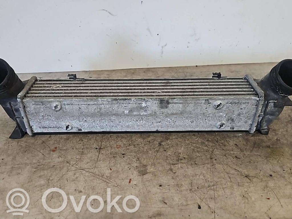 BMW 3 E90 E91 Intercooler radiator 