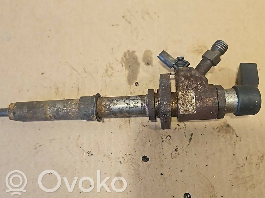 Fuel injector   9657144580