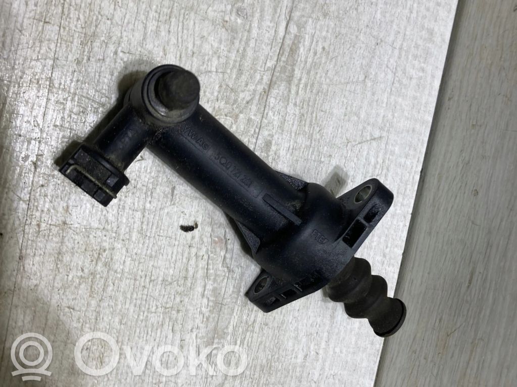 Volkswagen Golf VII Kytkimen apusylinteri 