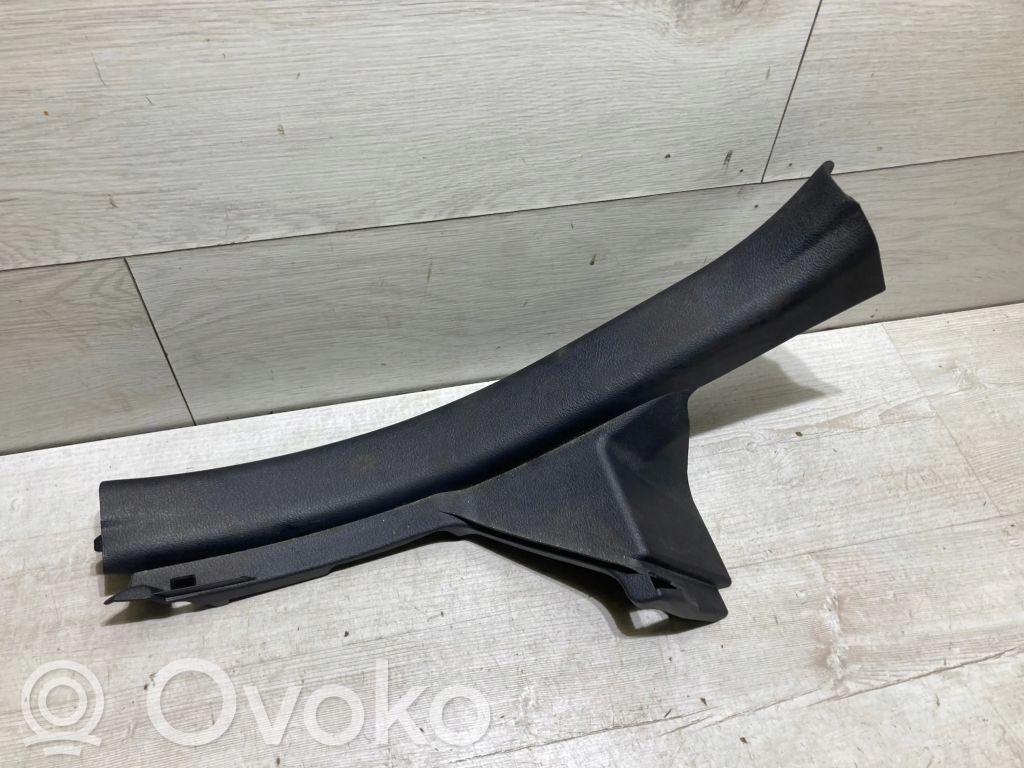 Toyota Yaris Listwa progowa tylna 