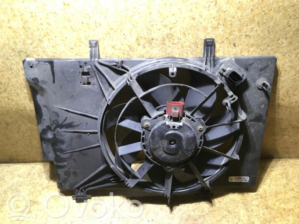 Elektrisks radiatoru ventilators   C1B18C807AD