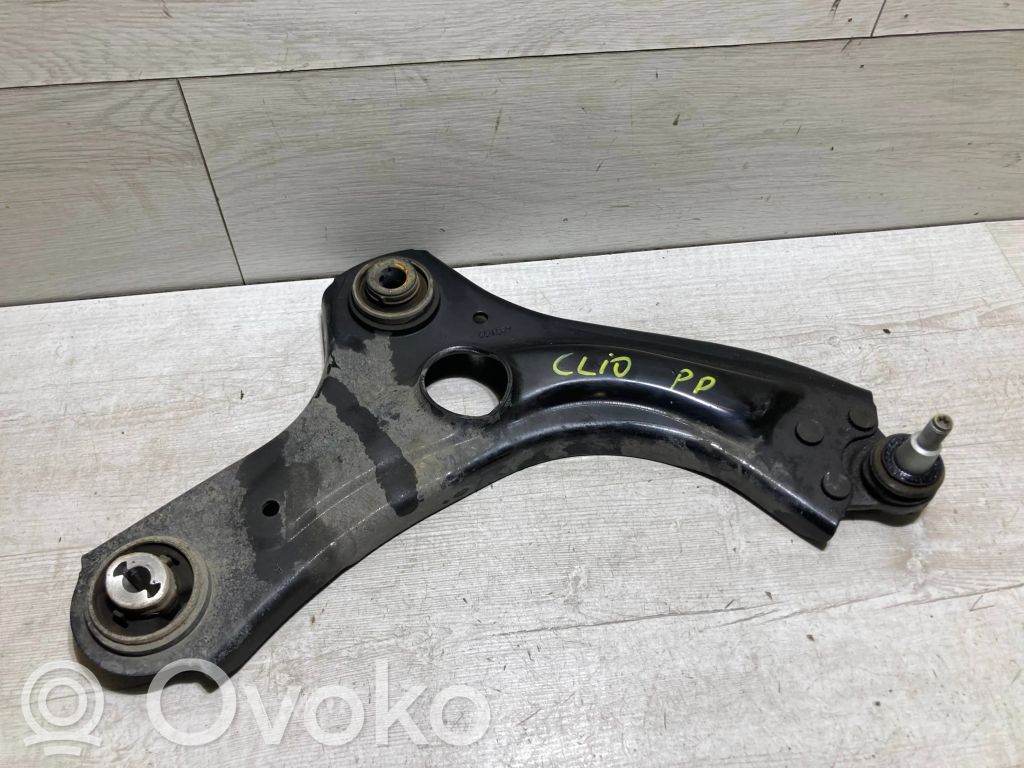 Renault Clio V Вилы 