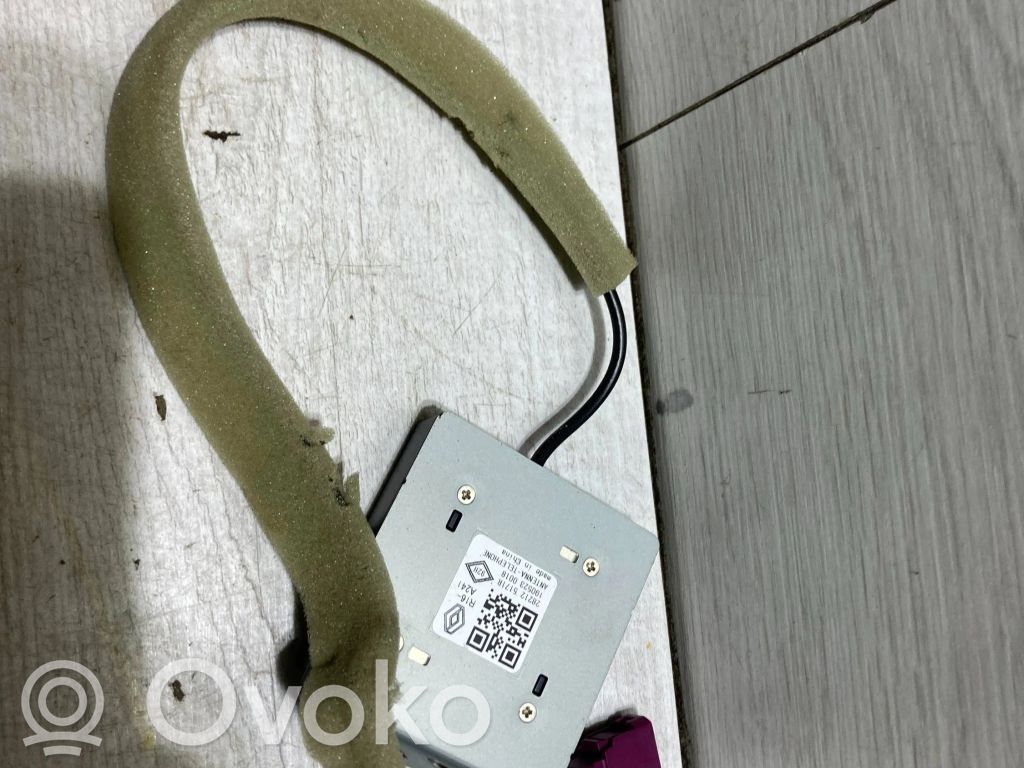 Renault Clio V Aerial GPS antenna 