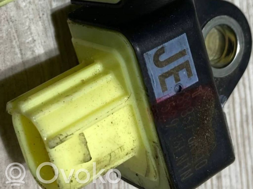 Toyota Hilux VIII Sensor impacto/accidente para activar Airbag 