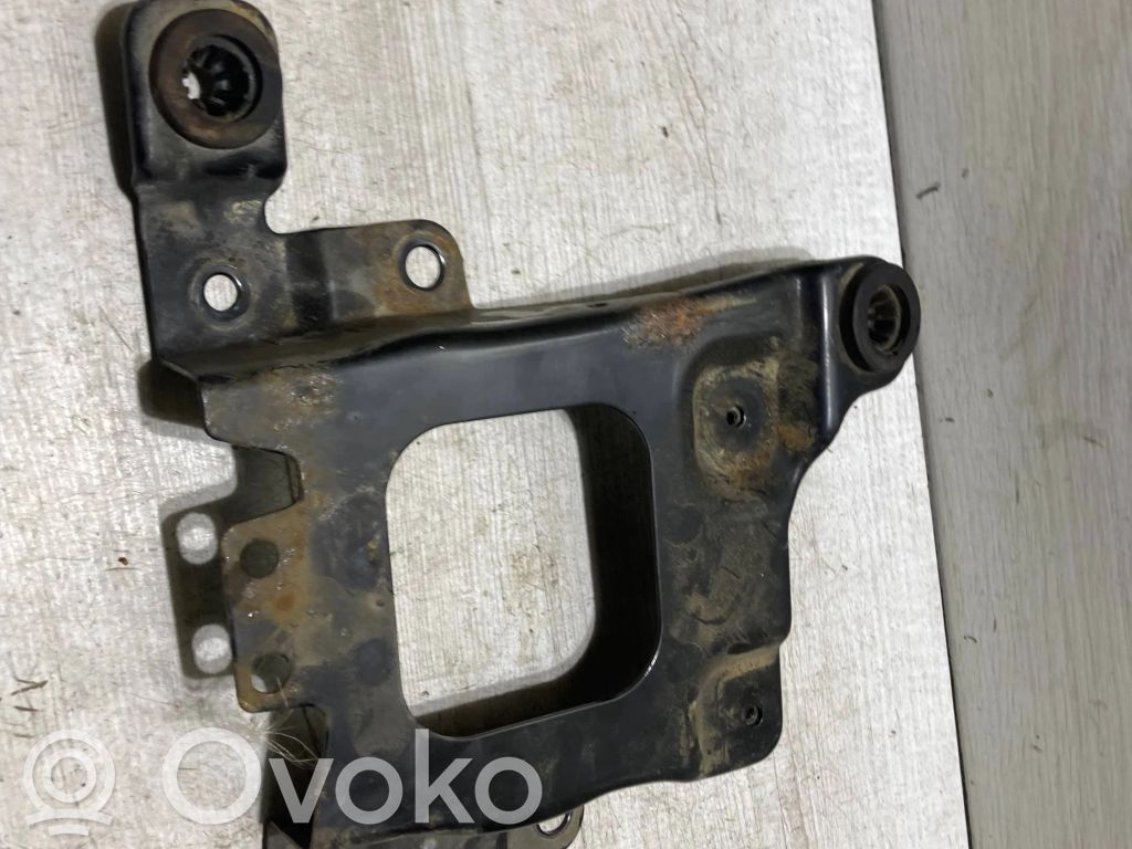 Ford C-MAX II Battery tray 