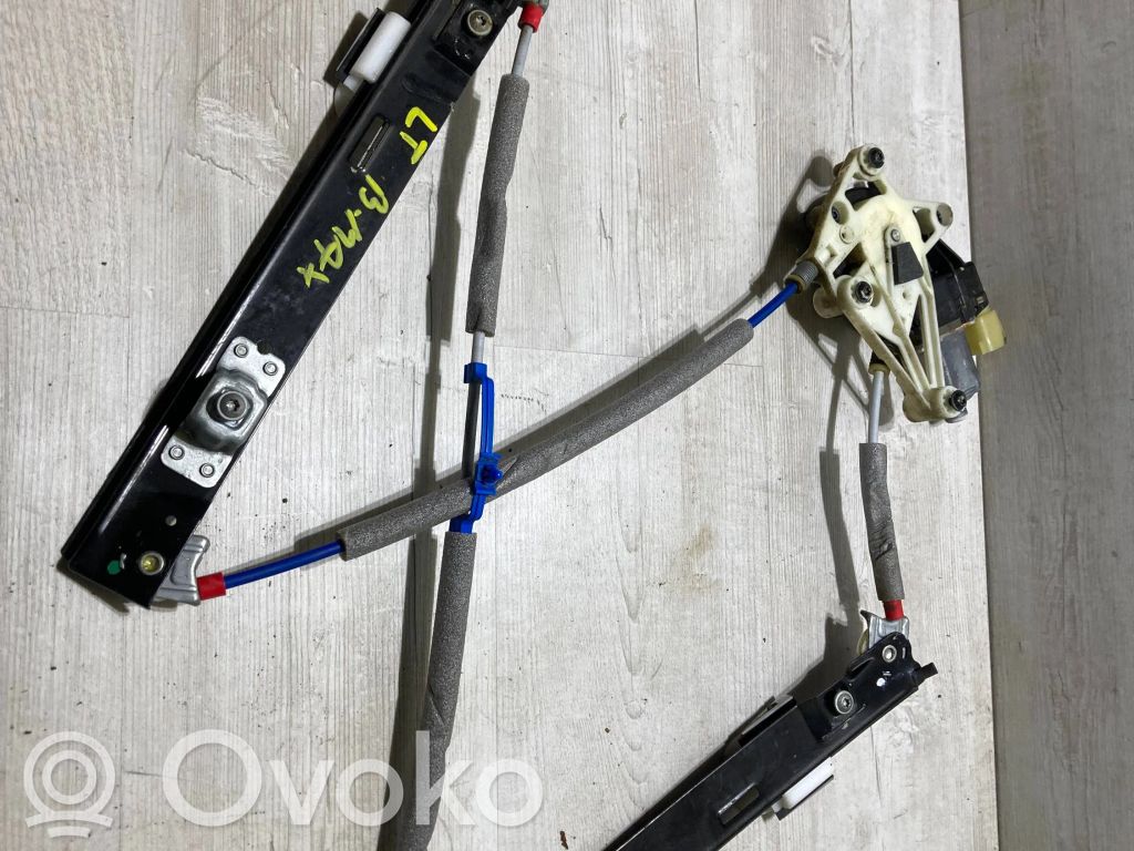 Ford B-MAX Rear window lifting mechanism without motor 
