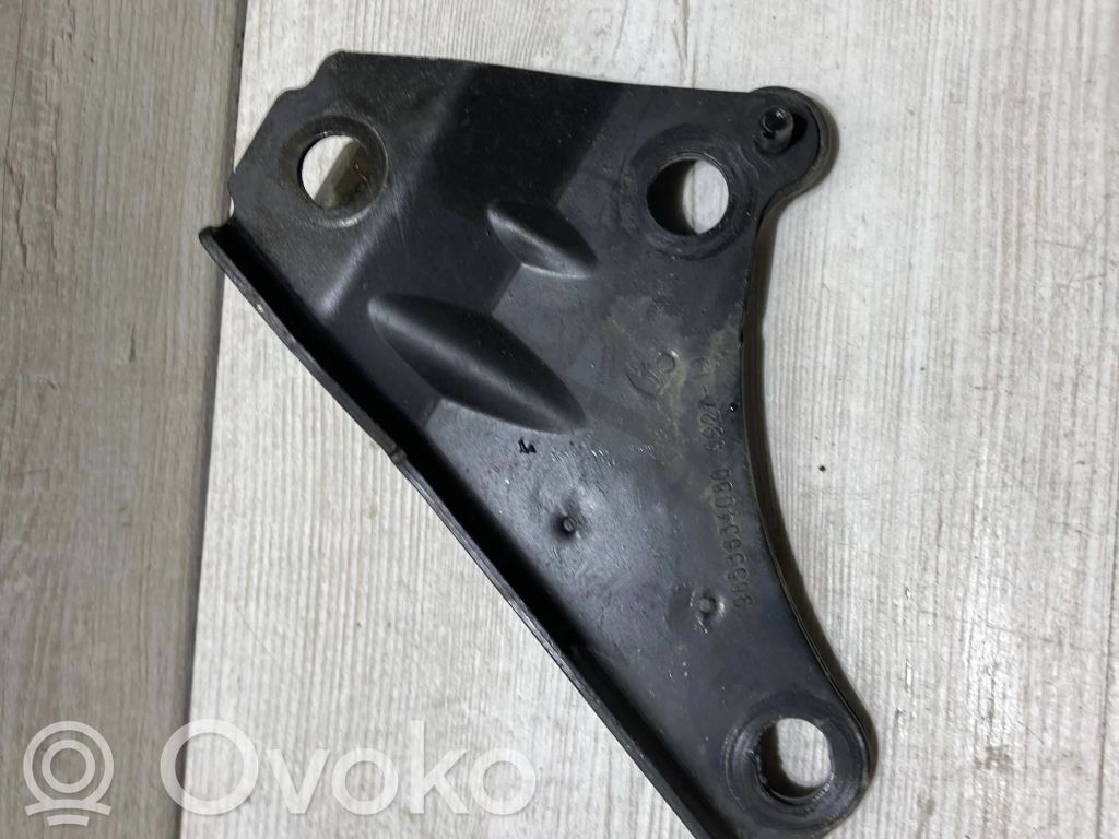 Citroen C3 Gearbox mounting bracket 