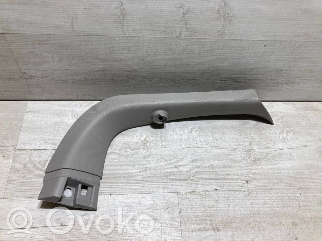 BMW X1 F48 F49 Osłona tylnej klapy 