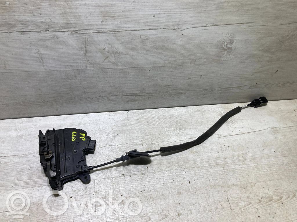 Renault Clio V Front door lock 