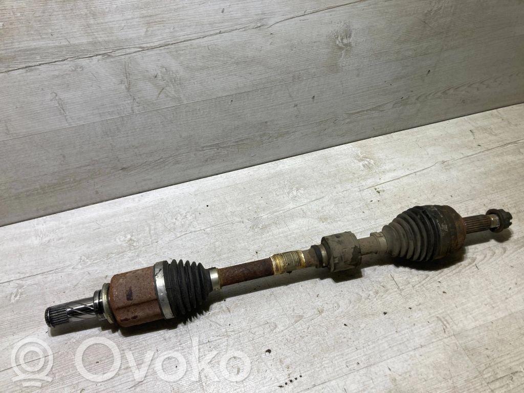 Renault Clio V Priekinis pusašis 