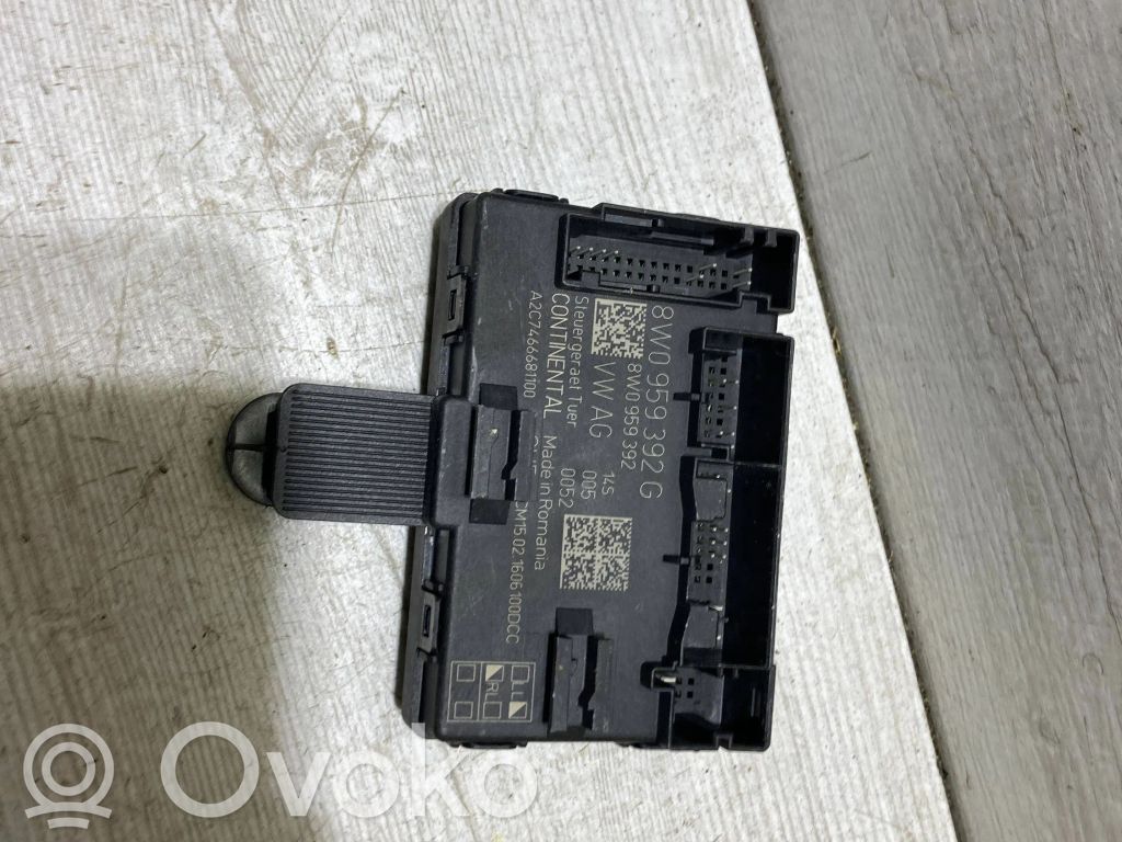 Audi A4 S4 B9 Door control unit/module 