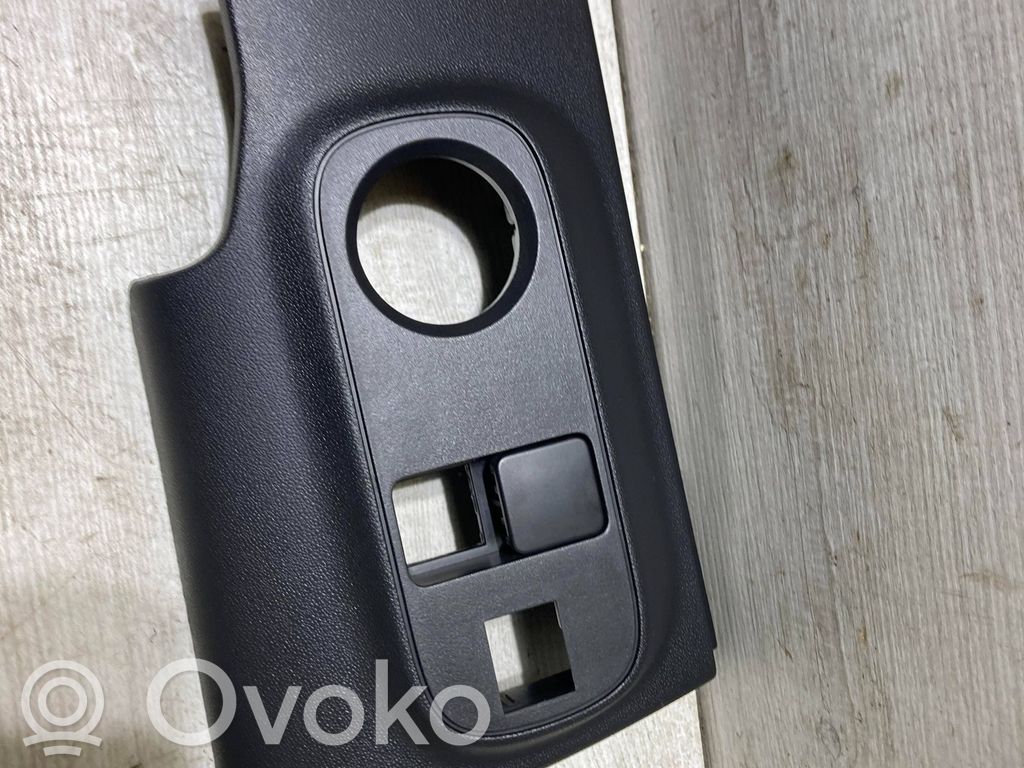Citroen C3 Mirror switch trim 