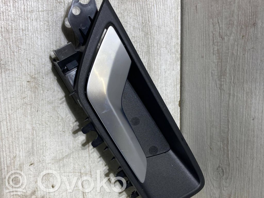 Ford Focus Manecilla interna puerta trasera 