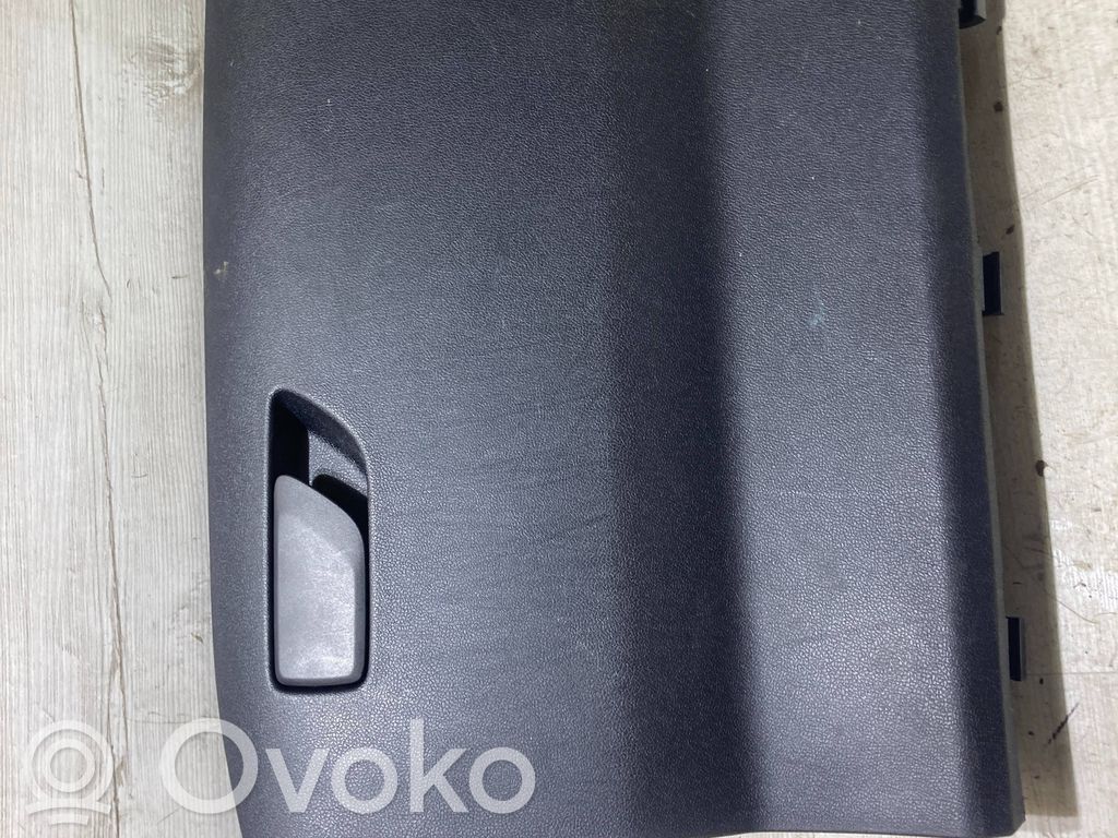 Ford Kuga III Daiktadėžė 