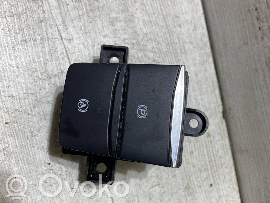 Ford Kuga III Przycisk / Włącznik hamulca ręcznego 