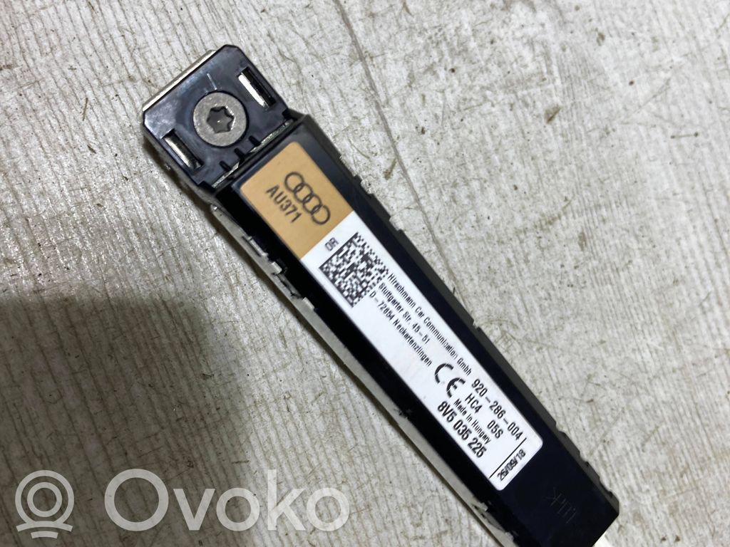 Audi A3 S3 8V Antenas pastiprinātājs 