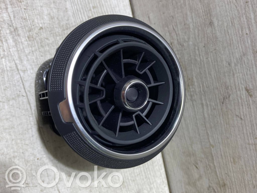 Audi A3 S3 8V Lango oro grotelės 