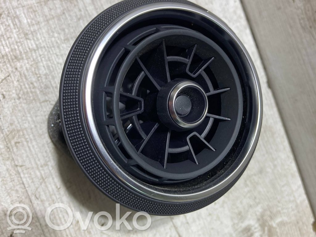 Audi A3 S3 8V Lango oro grotelės 