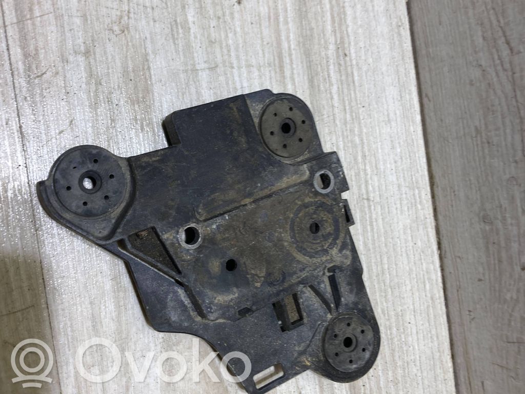 Seat Leon (5F) Uchwyt / Mocowanie pompy ABS 