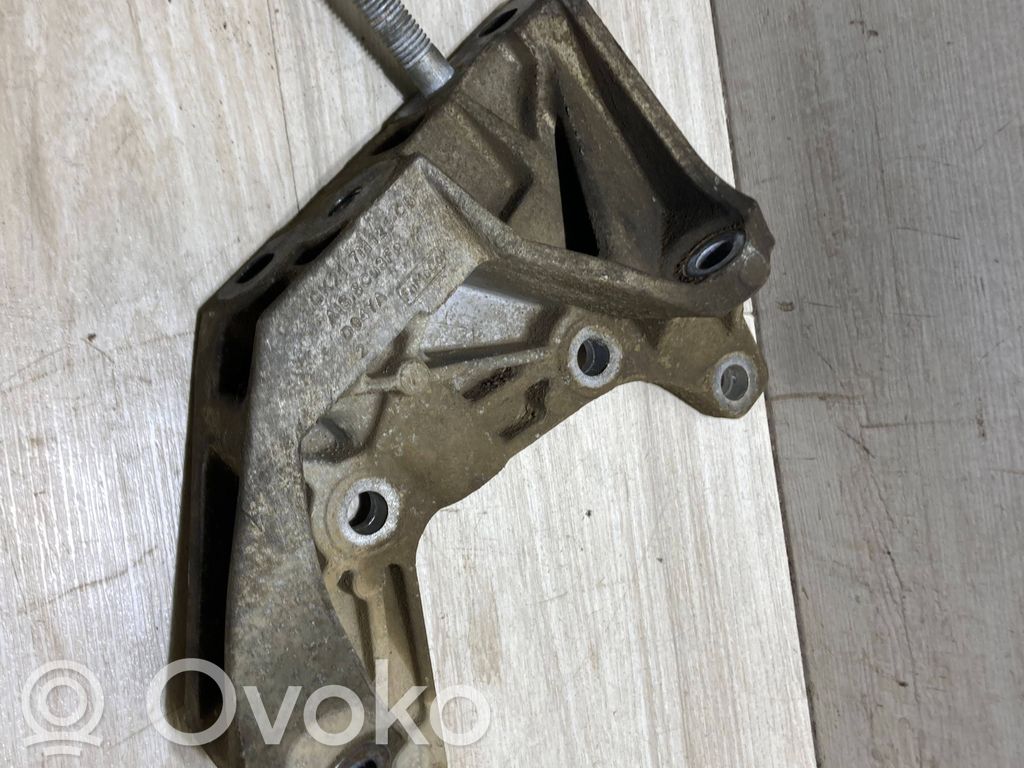 Ford Transit Custom Gearbox mounting bracket 