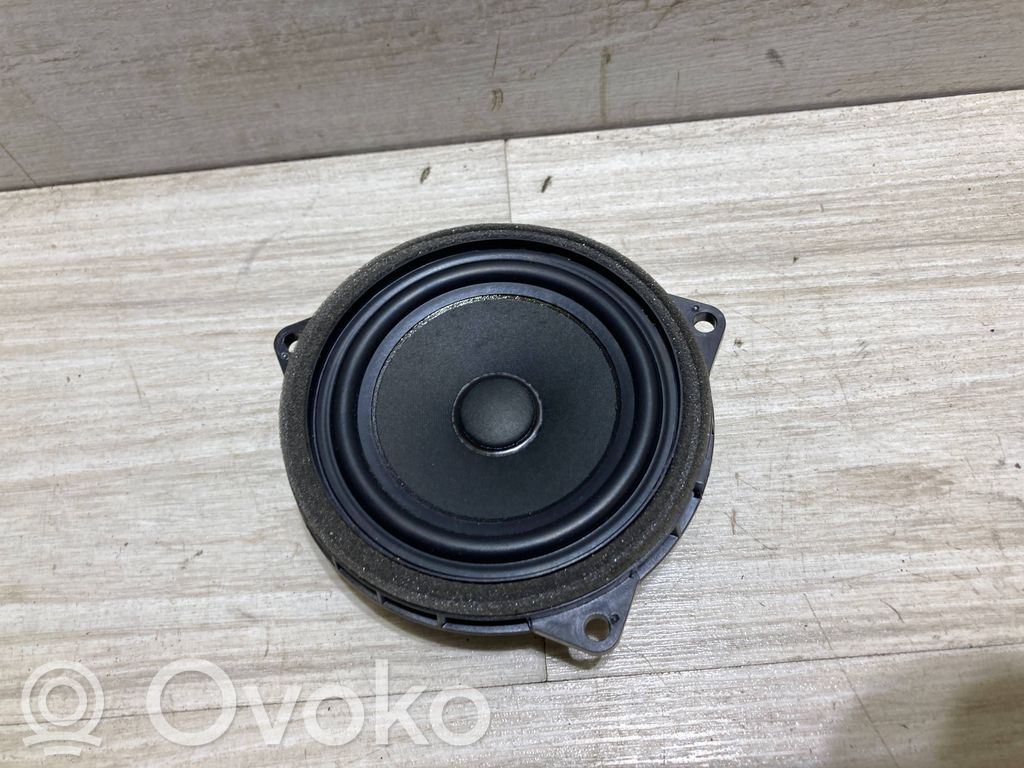 BMW 1 F70 Altavoz de la puerta delantera 