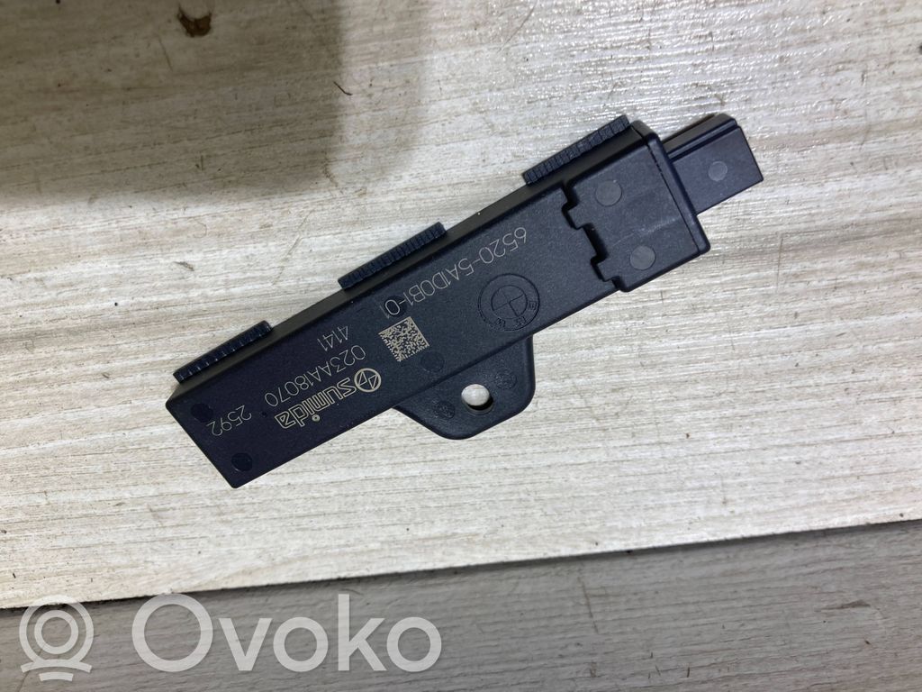 BMW 1 F70 Antenne intérieure accès confort 