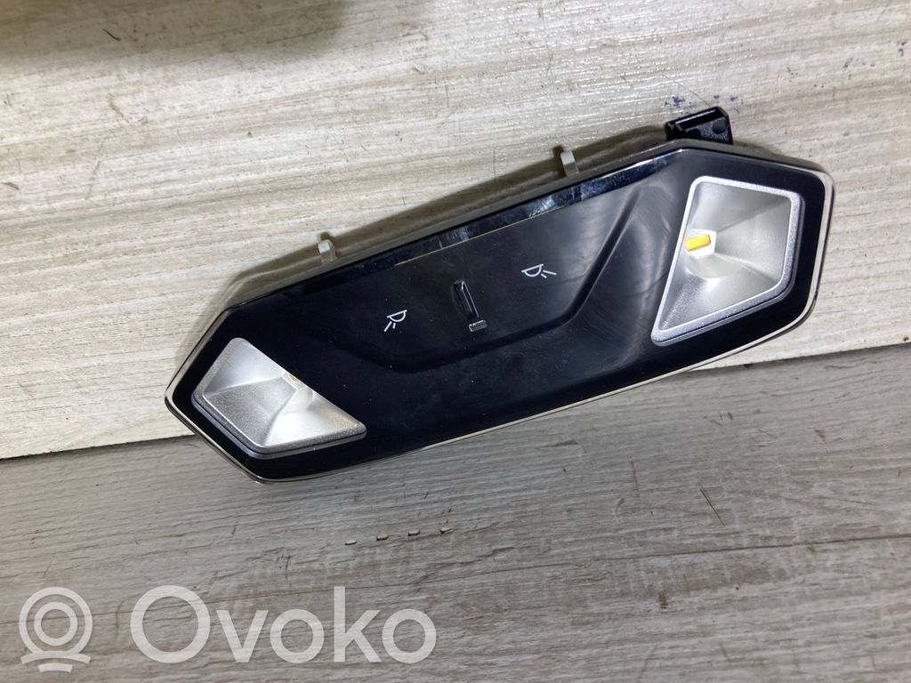 BMW 1 F70 Galinių vietų apšvietimo žibintas 