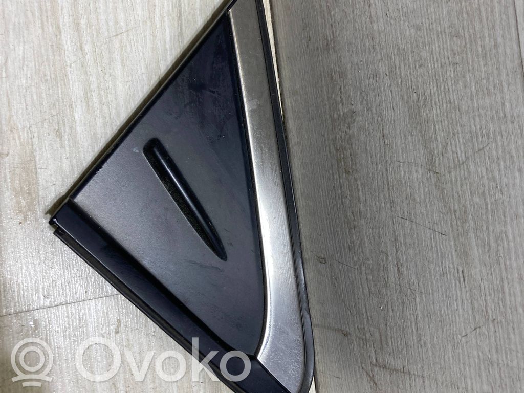 Toyota Corolla E210 E21 Lokasuojan lista (muoto) 