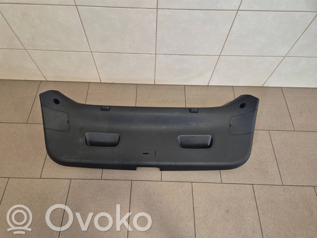KIA Ceed Garniture de hayon 