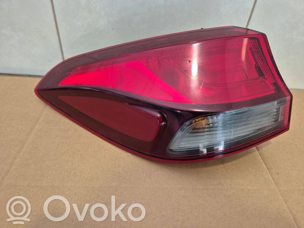 Hyundai i30 Luz trasera/de freno 