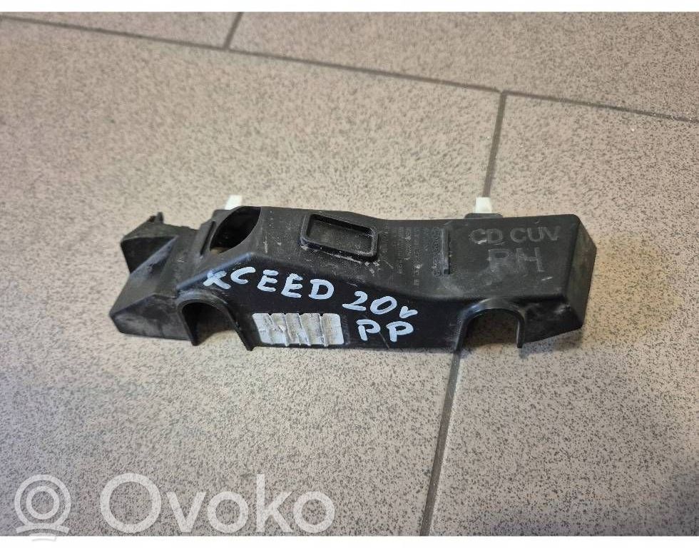 KIA Xceed Front bumper mounting bracket 