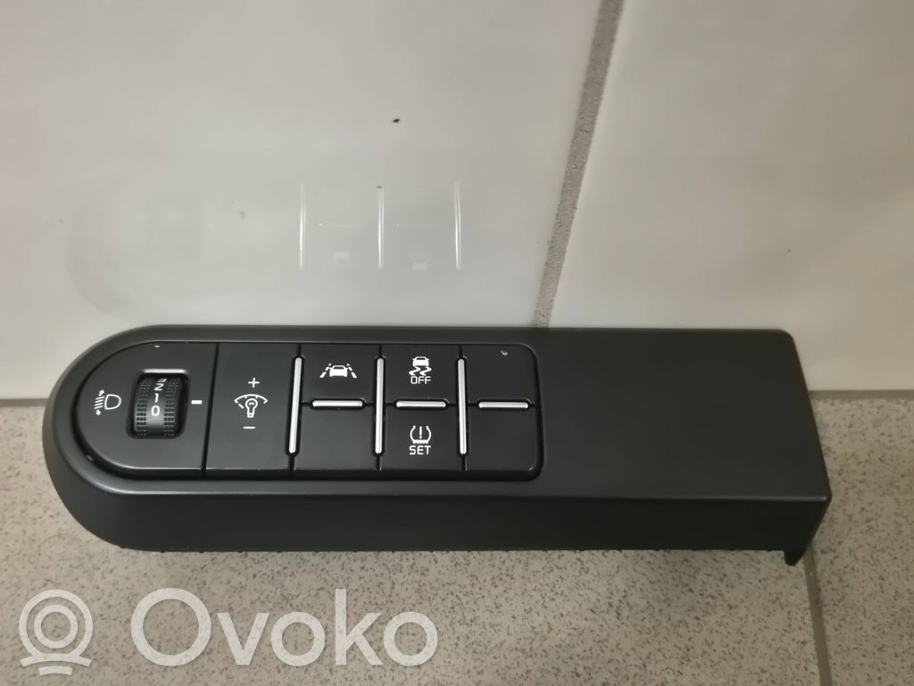 KIA Ceed Bouton commande réglage hauteur de phares 