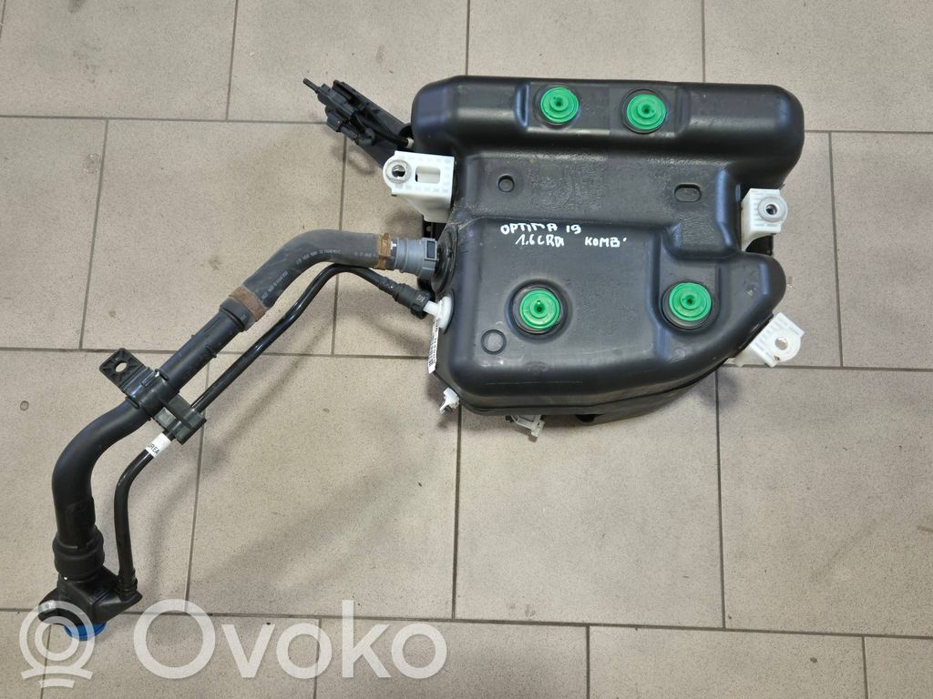 KIA Optima AdBlue-nestesäiliö 
