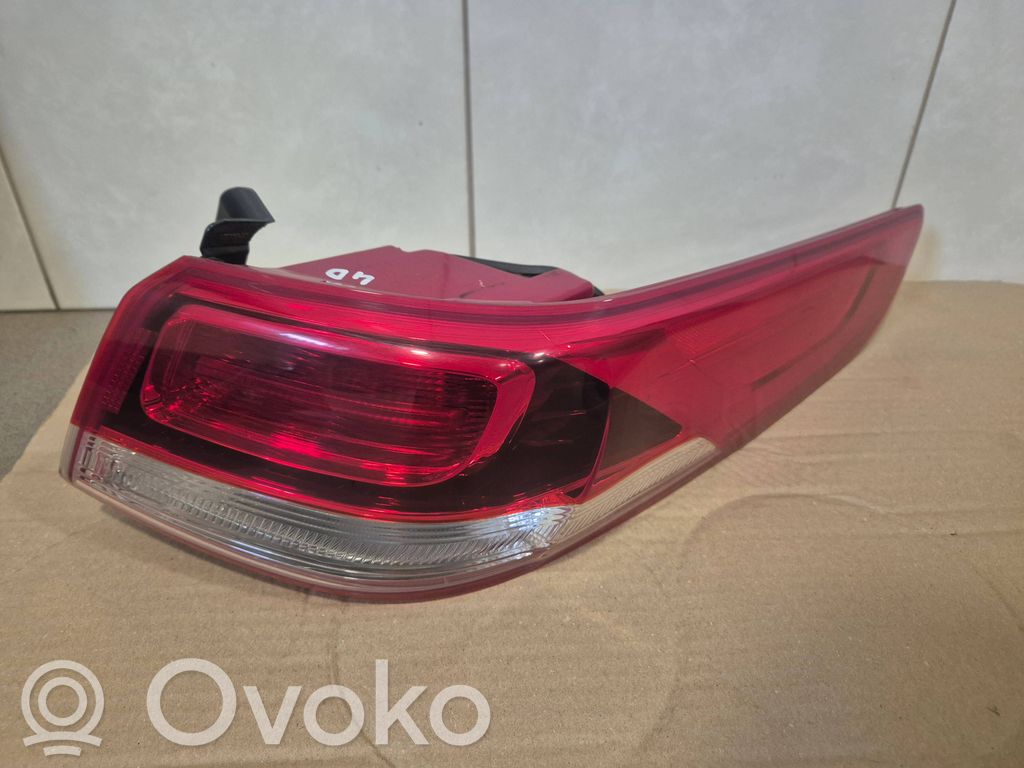 KIA Optima Rear/tail lights 