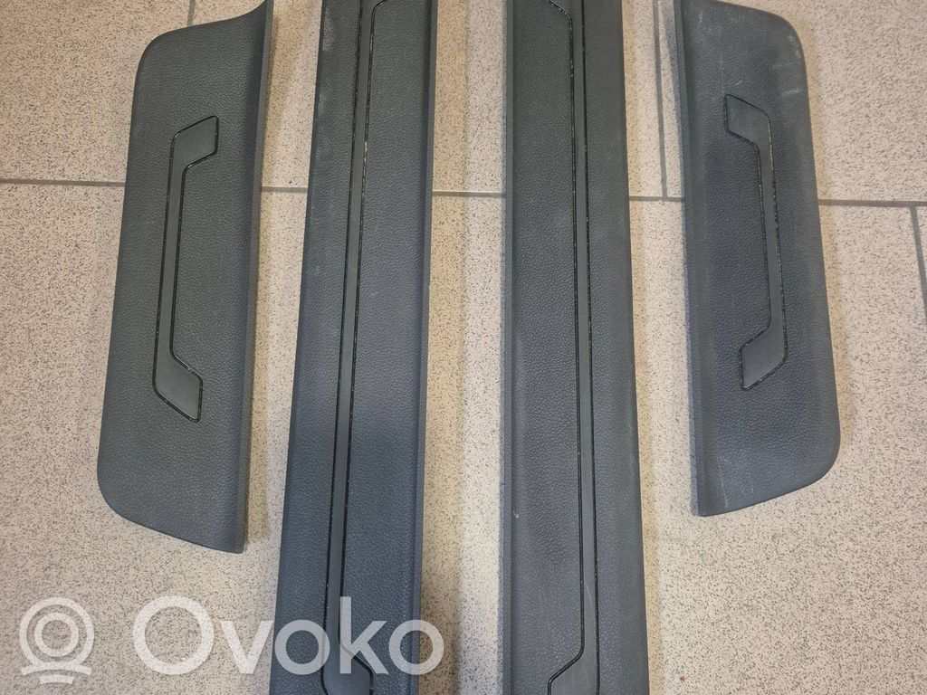 KIA Optima Kynnysverhoilusarja (sisä) 