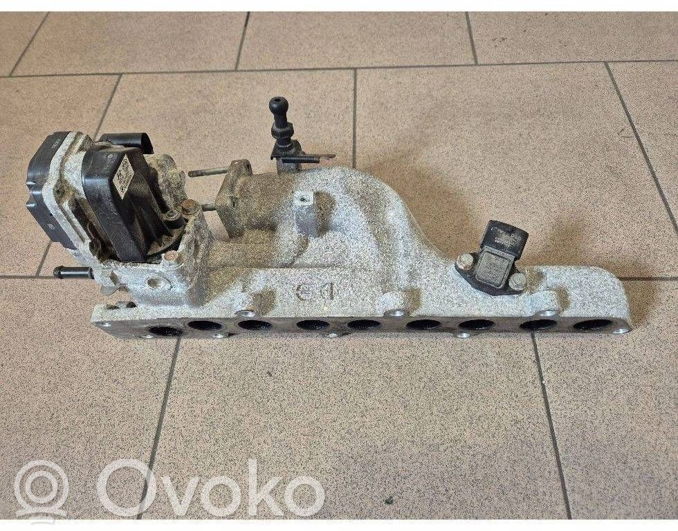 KIA Ceed Intake manifold 