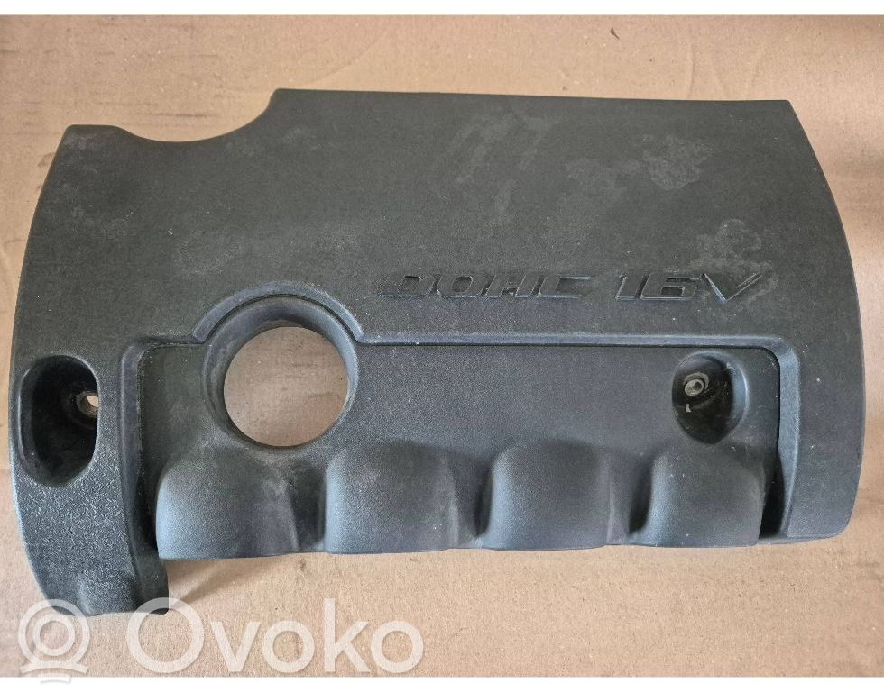 Cubierta del motor (embellecedor)   292402B031