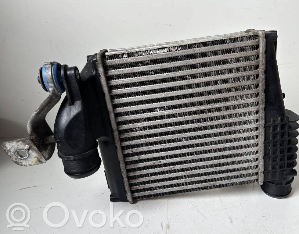 Citroen C4 II Picasso Intercooler radiator 