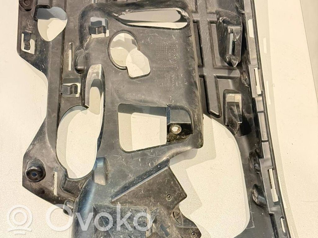 Volvo V60 Front bumper mounting bracket 