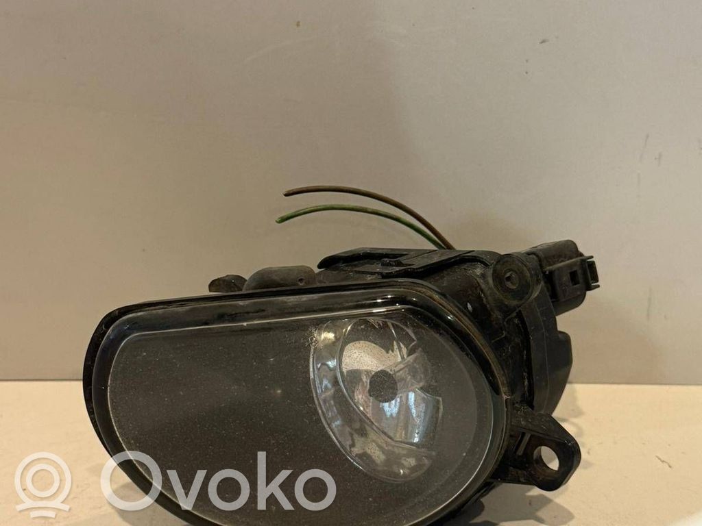 Audi A8 S8 D3 4E Miglas lukturis priekšā 