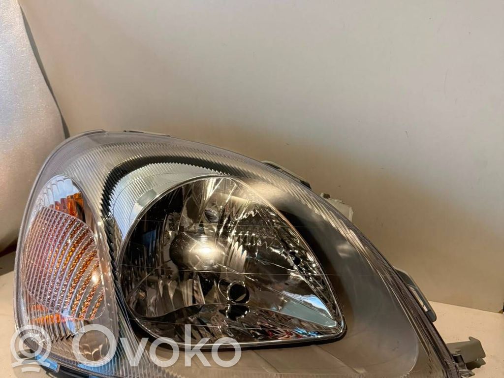 Toyota Yaris Faro/fanale 